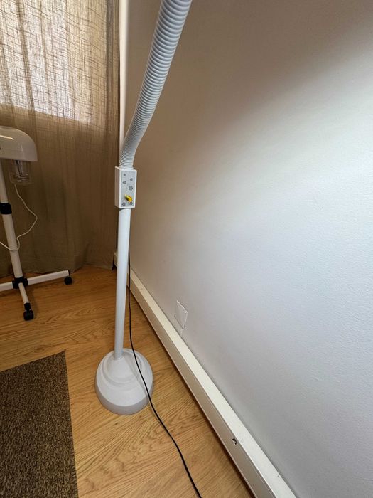 Lupa de estética 22W com ajuste