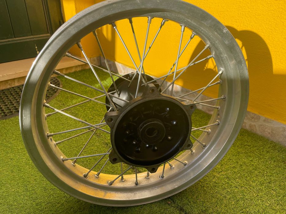 Yamaha_DTR_KIT Supermotadr