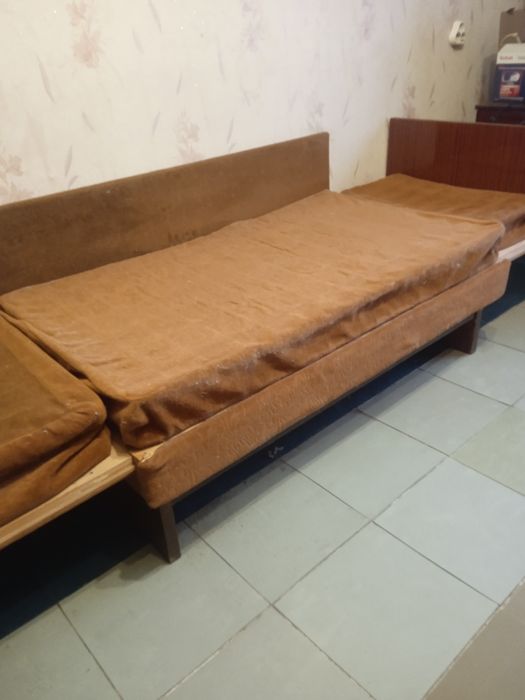 Продам диван малютка