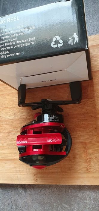 Катушка рыбацкая MEREDITH. 7.2:1