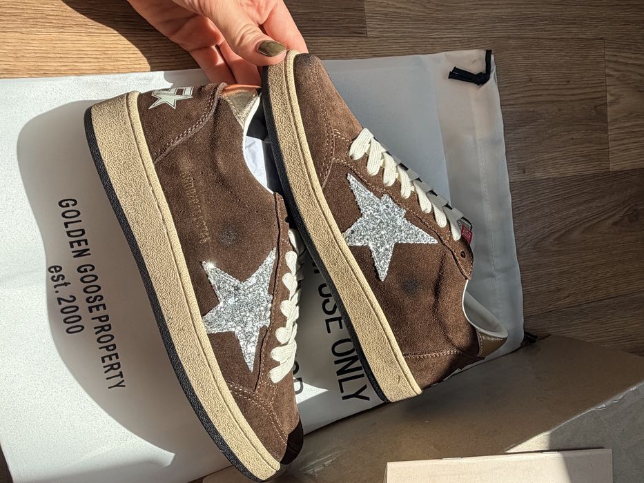 Golden Goose кеди нові коричневі натуральний замш шоколодний колір зірка з глітеру 37 розмір