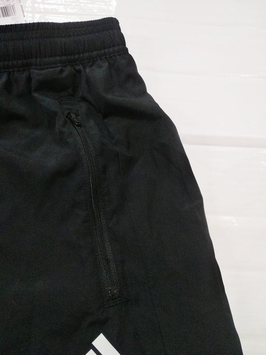 Шорты Adidas S новые