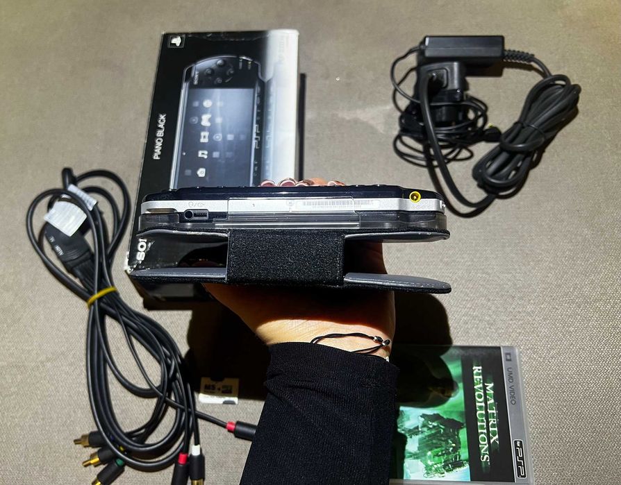 PSP-2003 PB Slim and lite