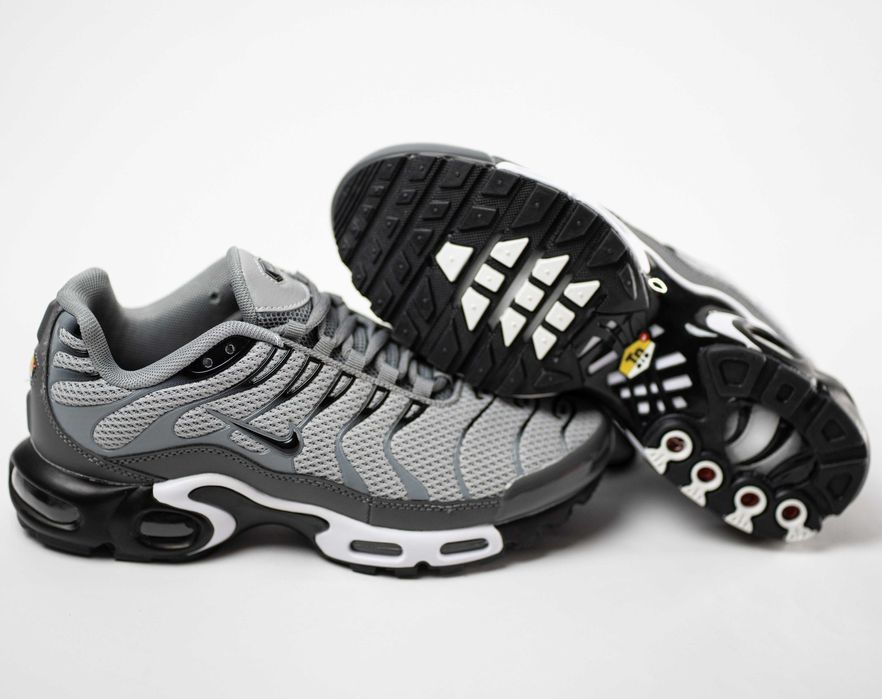 Женские кроссовки Nike Air Max TN (8 цветов) 36-41 размеры