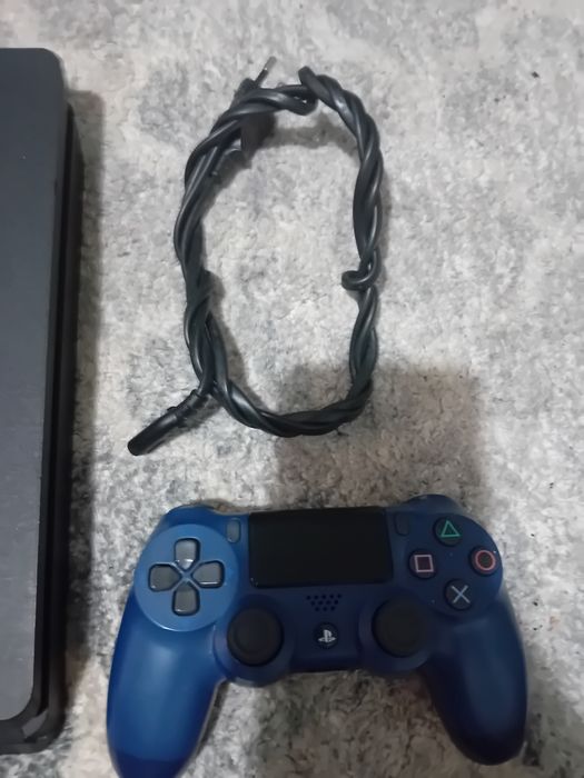 Playstation 4 + jogos