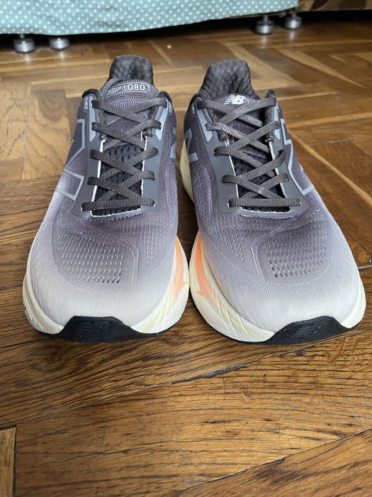 Кросівки New Balance 1080