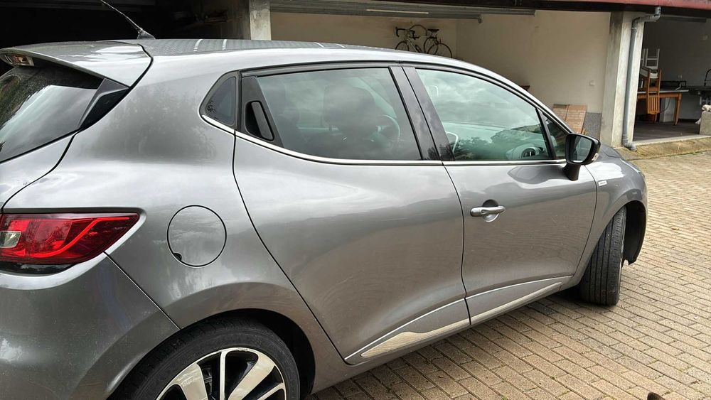 Vendo carro de boa qualidade.
