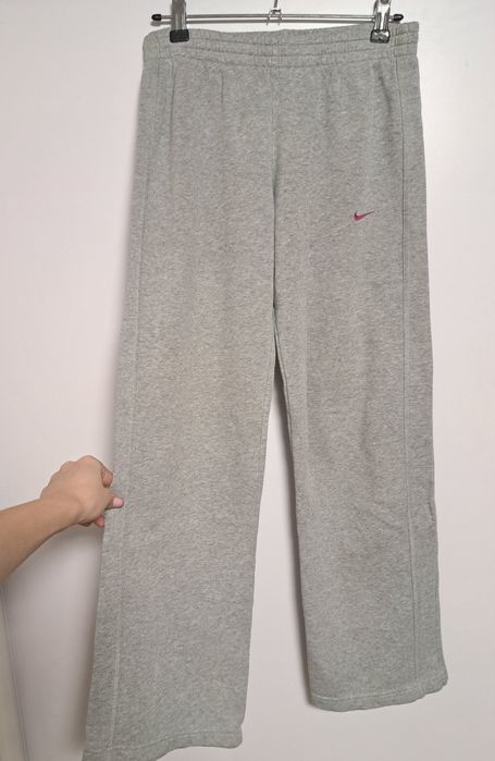 Продам штани Nike.