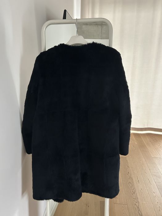Kożuszek max mara studio naturalny skórzany kożuch czarny płaszcz