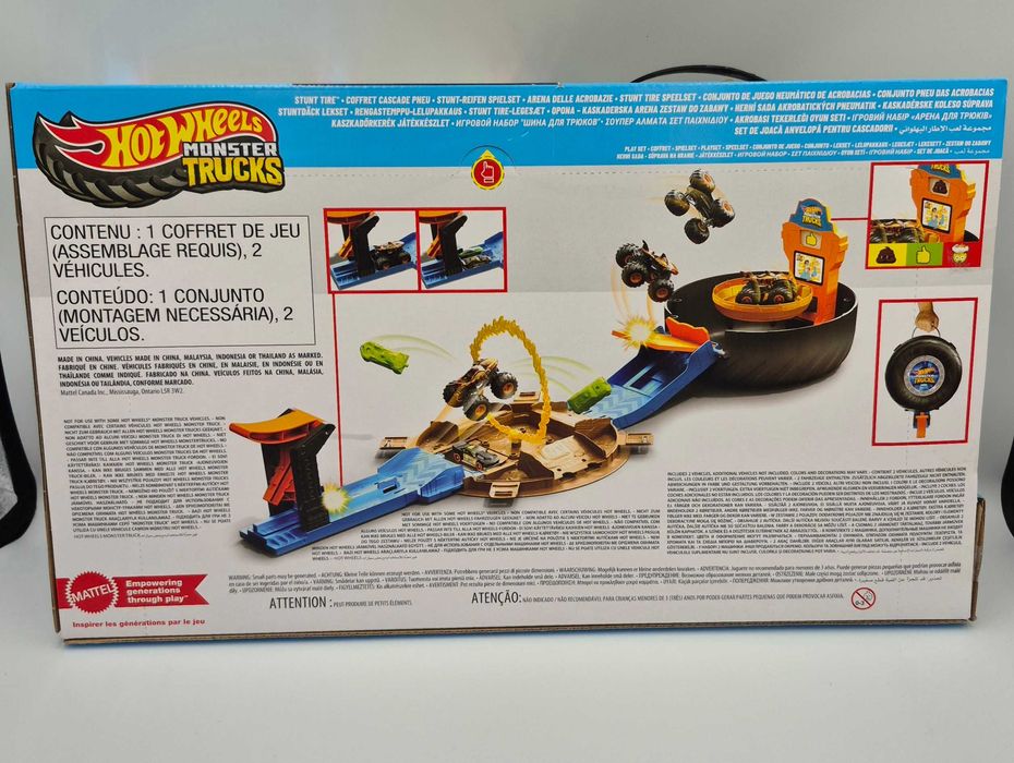 Mega tor z monstertruckiem i autkiem Hotwheels