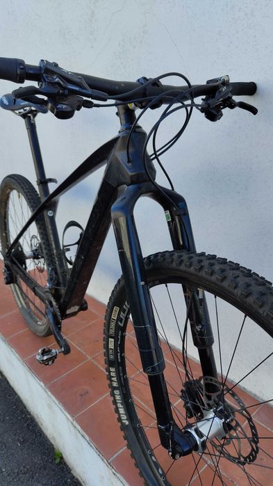 Bicicleta Ghost lector 7 carbono