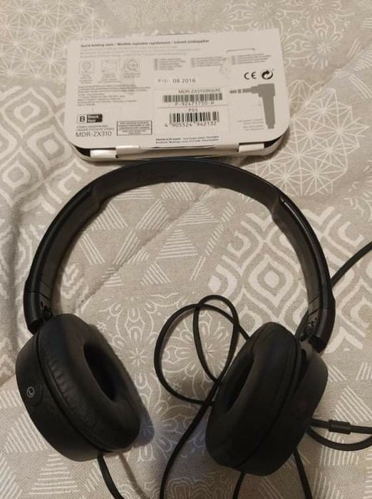 Auscultadores Sony MDR-ZX310 em excelente estado