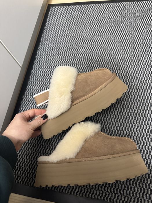 Уггі на платформі