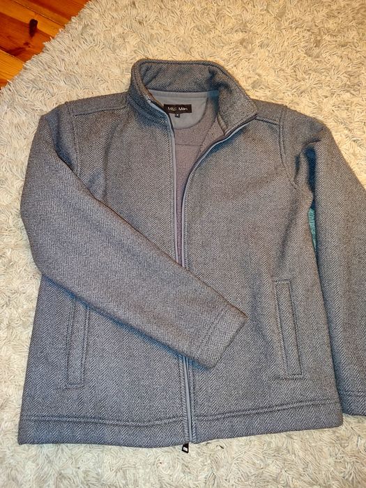 Фірмова теплюща кофта, куртка