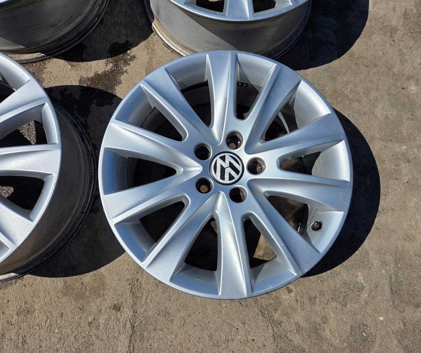 Alufelgi 17 5x112 ET43 VW Tiguan Sharan Passat Touran Golf Caddy Skoda Octavia Superb Seat