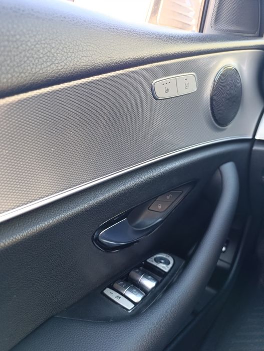 Mercedes E220d 2018 cx auto