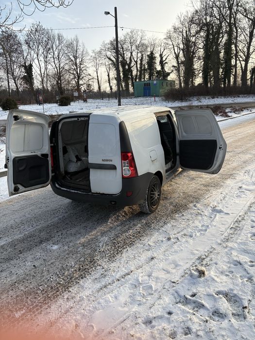Dacia Logan 1.6 ben gaz. 2011r gotowa do jazdy