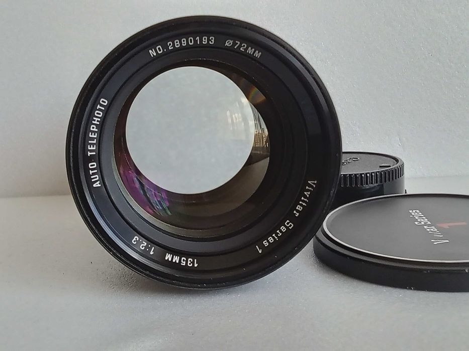 Vivitar Series 1 135mm 2.3 чистый без царапин