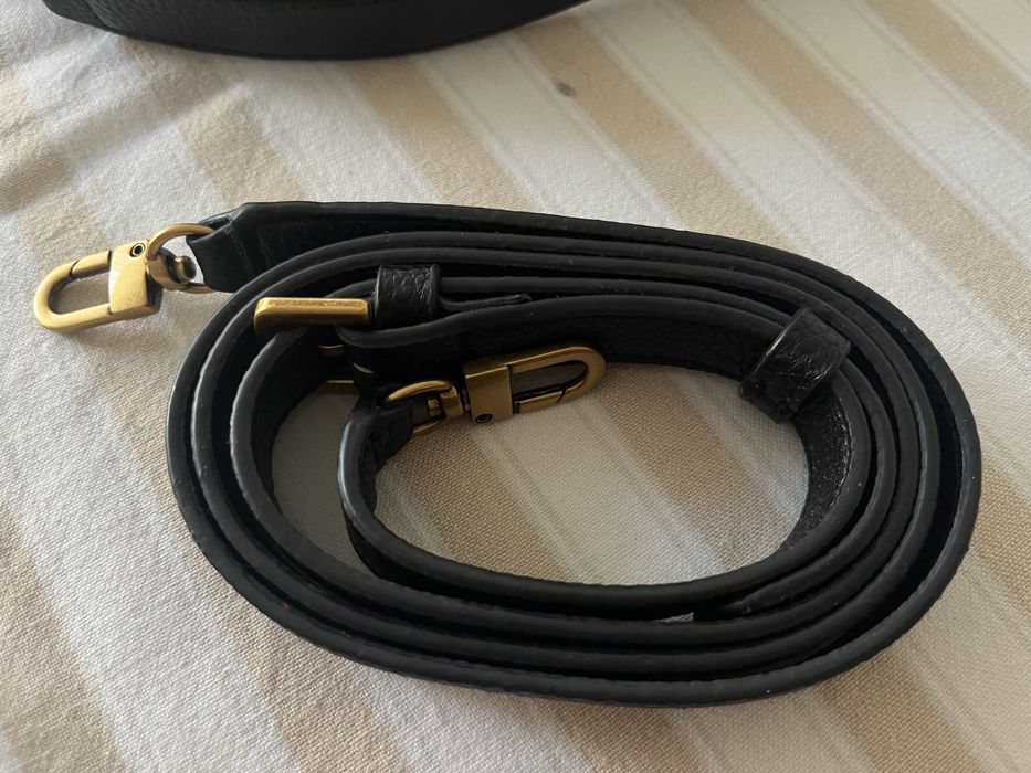 Mala de mao ou de ombro Guess