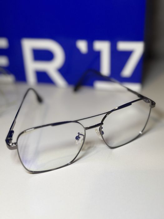 Прозорі окуляри іміджеві окуляри очки