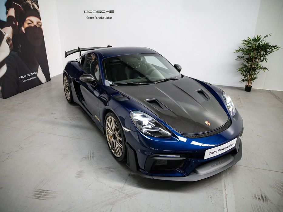 Porsche 718 Cayman GT4 RS