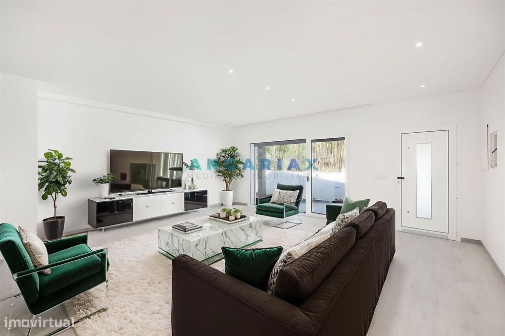 ANG1293 - Moradia T3 para Venda em Leiria