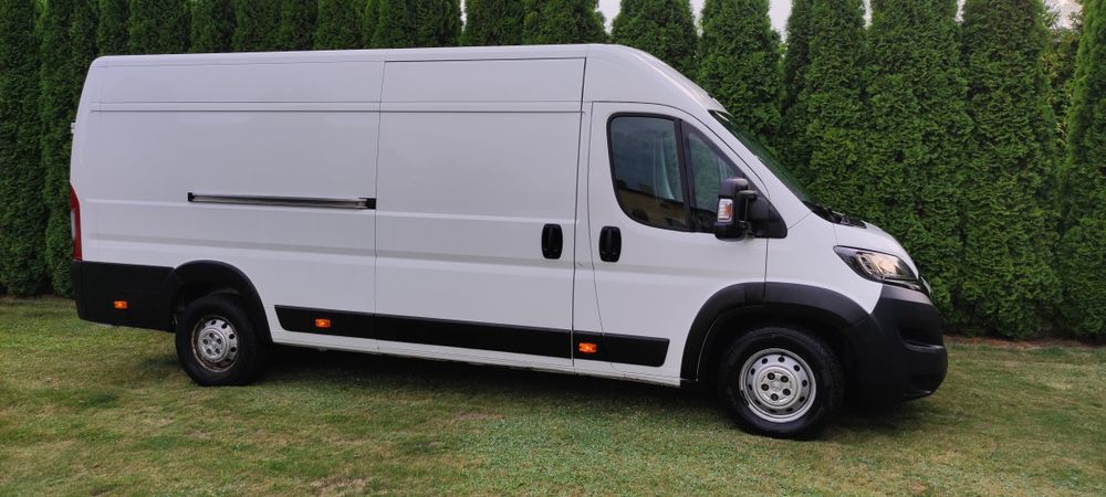 Wypożyczalnia,wynajem dostawczych łódź