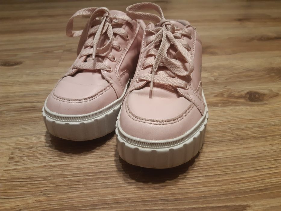 Buty FILA r.32 dla dziewczynki