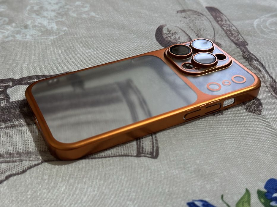 Чохол на айфон 14 pro