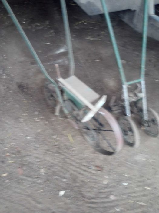 sprzęt do ogródka sadzenie