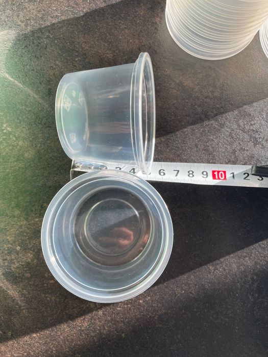 Pudełka foremki plastykowe bezbarwne