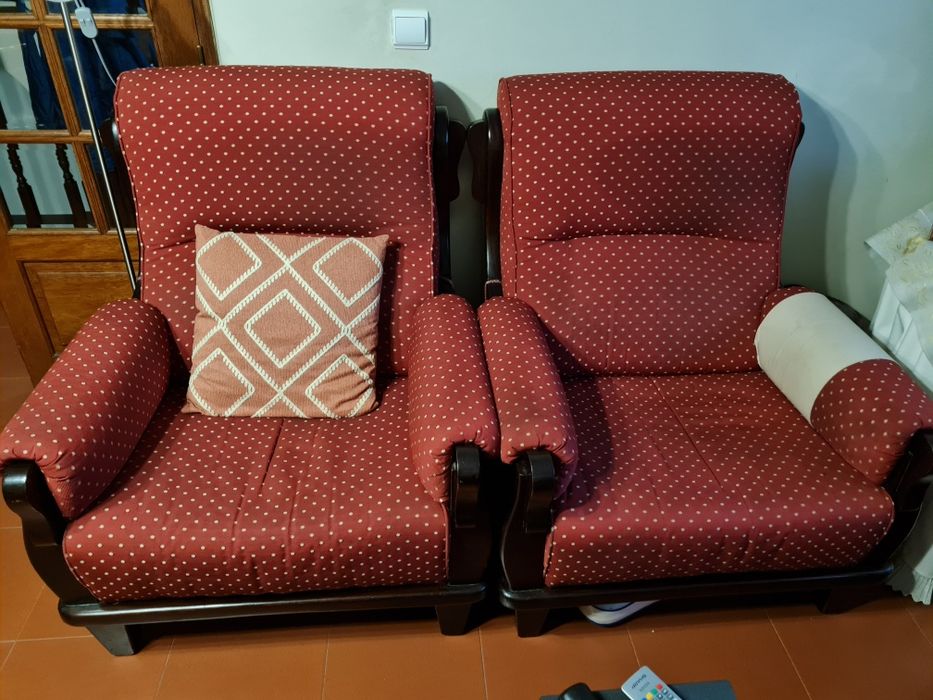 Sofás tecido e madeira64584900598275121