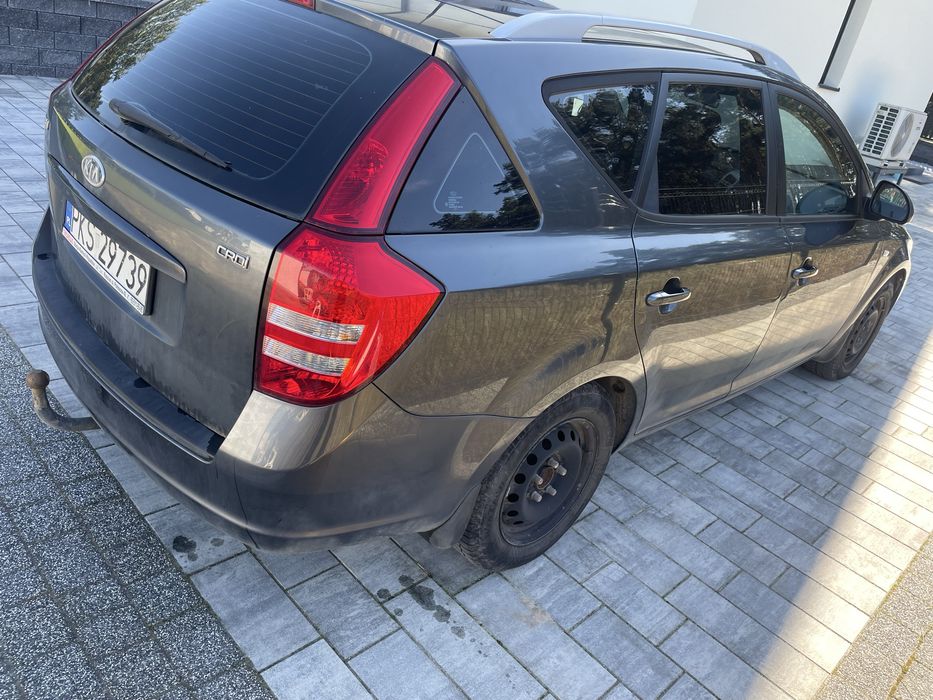 Kia Ceed 1 , 1,6 diesel