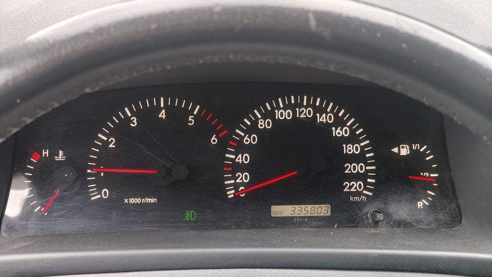 Toyota Corolla Verso minivan