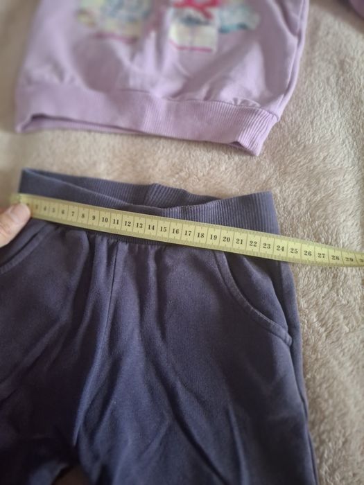 Костюм на дівчинку демі р. 86