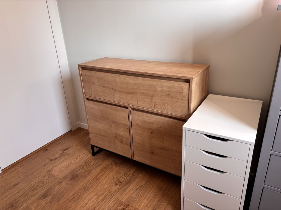 Komoda  loft – plyta meblowa, kolor dąb naturalny