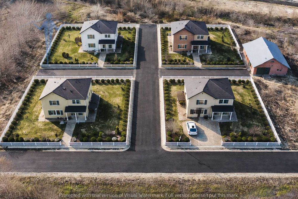 Продаж Ділянка 33с Під забудову. Підпечери. Газ. Вода. Світло. Асфальт