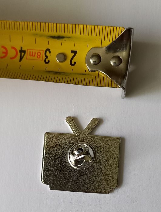 Broszka przypinka pin Telewizor z PRL