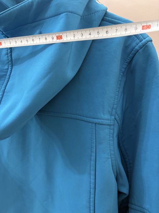 Kurtka narciarska softshel  unisex 164 dobra na 10-15 lat