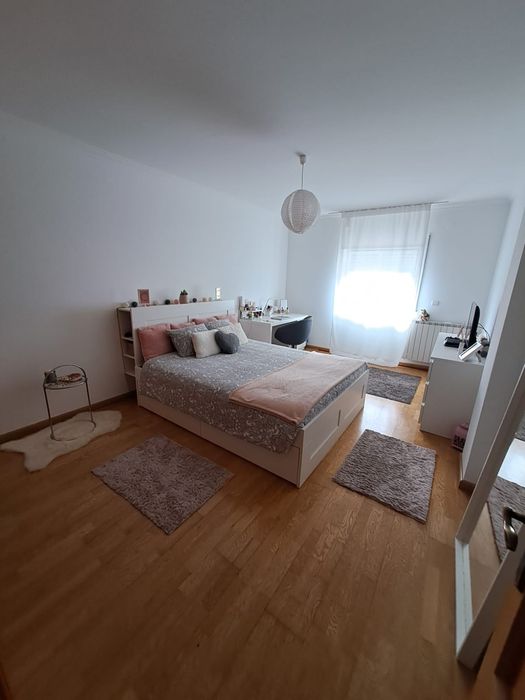 Apartamento t3 com 180m e lugar de garagem para três carros