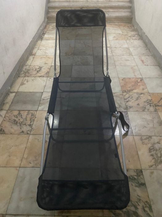 Espreguiçadeira dobrável