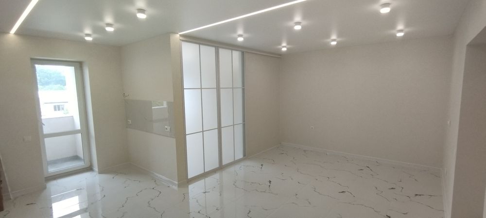 Однокімнатна квартира з ремонтом у центрі міста Коломия