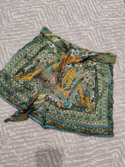 Calções de cetim com padrão