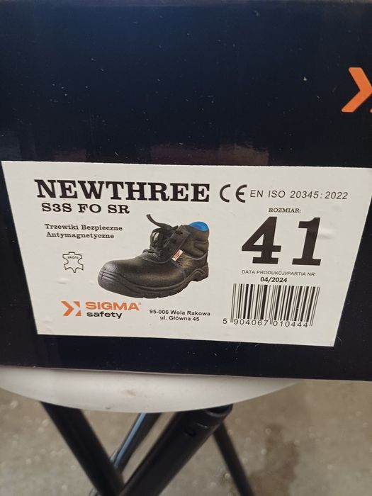 Buty robocze NEWTHREE 41