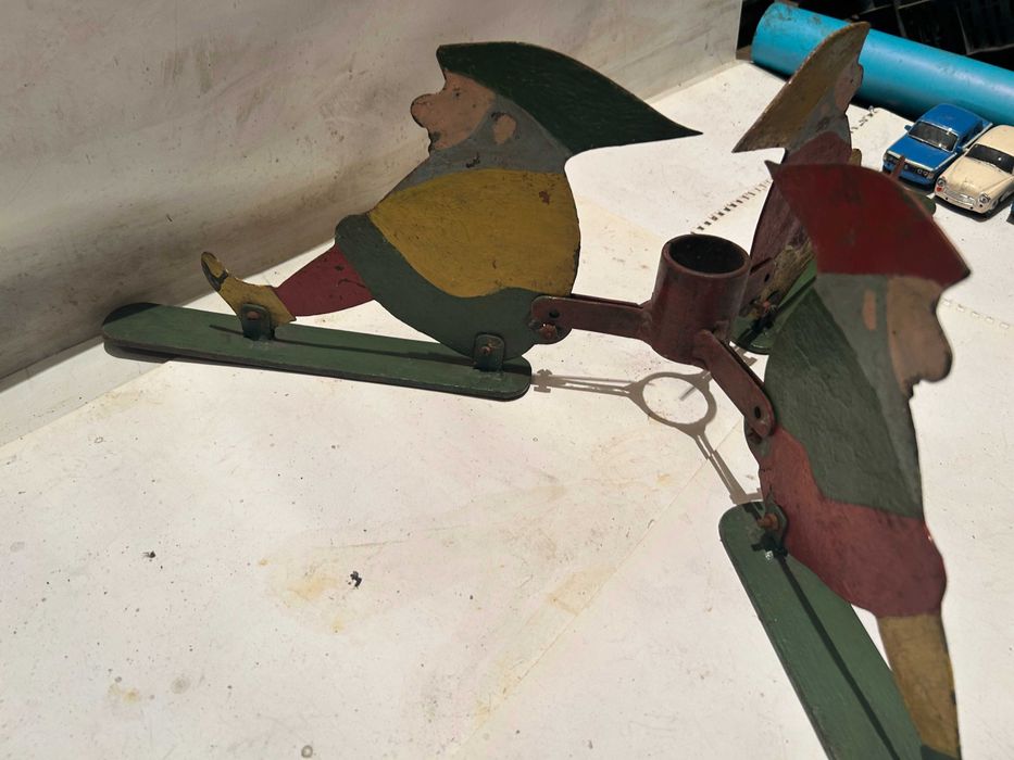 Stojak pod choinkę KRASNALE - PRL