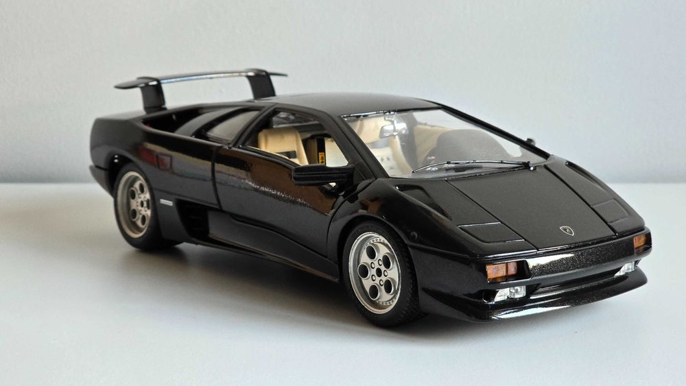 Bburago 1:18 Lamborghini Diablo (1990) cod. 3028