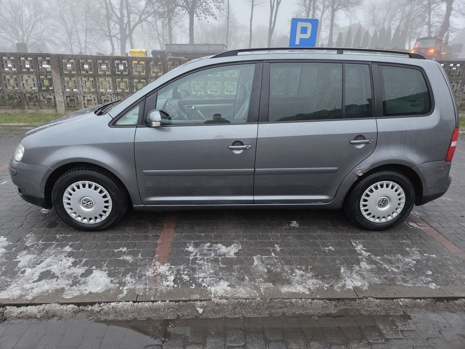 VW Touran 2.0 TDI 7 osobowy