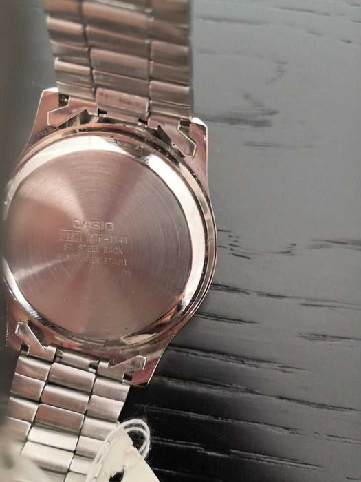 Relógio de Pulso de Homem (Casio MPT-1141A-7BDFDI, Novo e Original)