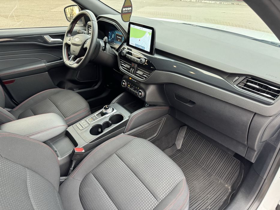 Ford Kuga 3  ST-line куплен в 2022 году