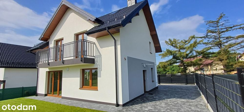 Nowy dom wolnostojący Szyce 170 m2 działka 8,46 ar ogrodzenie kominek